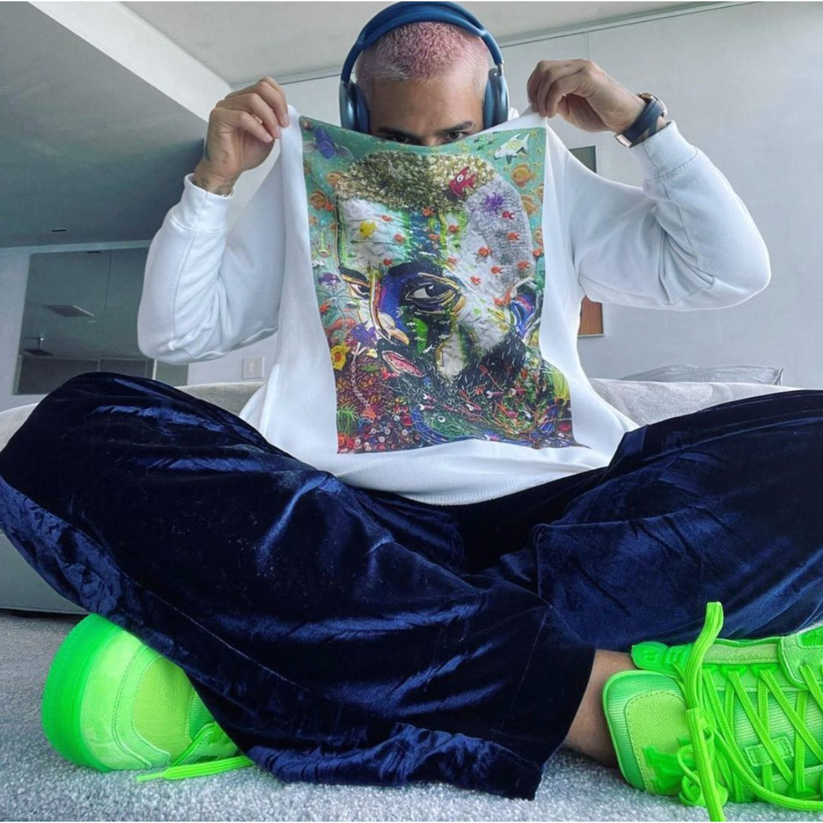 Maluma - #7DJ Portrait White Hoodie