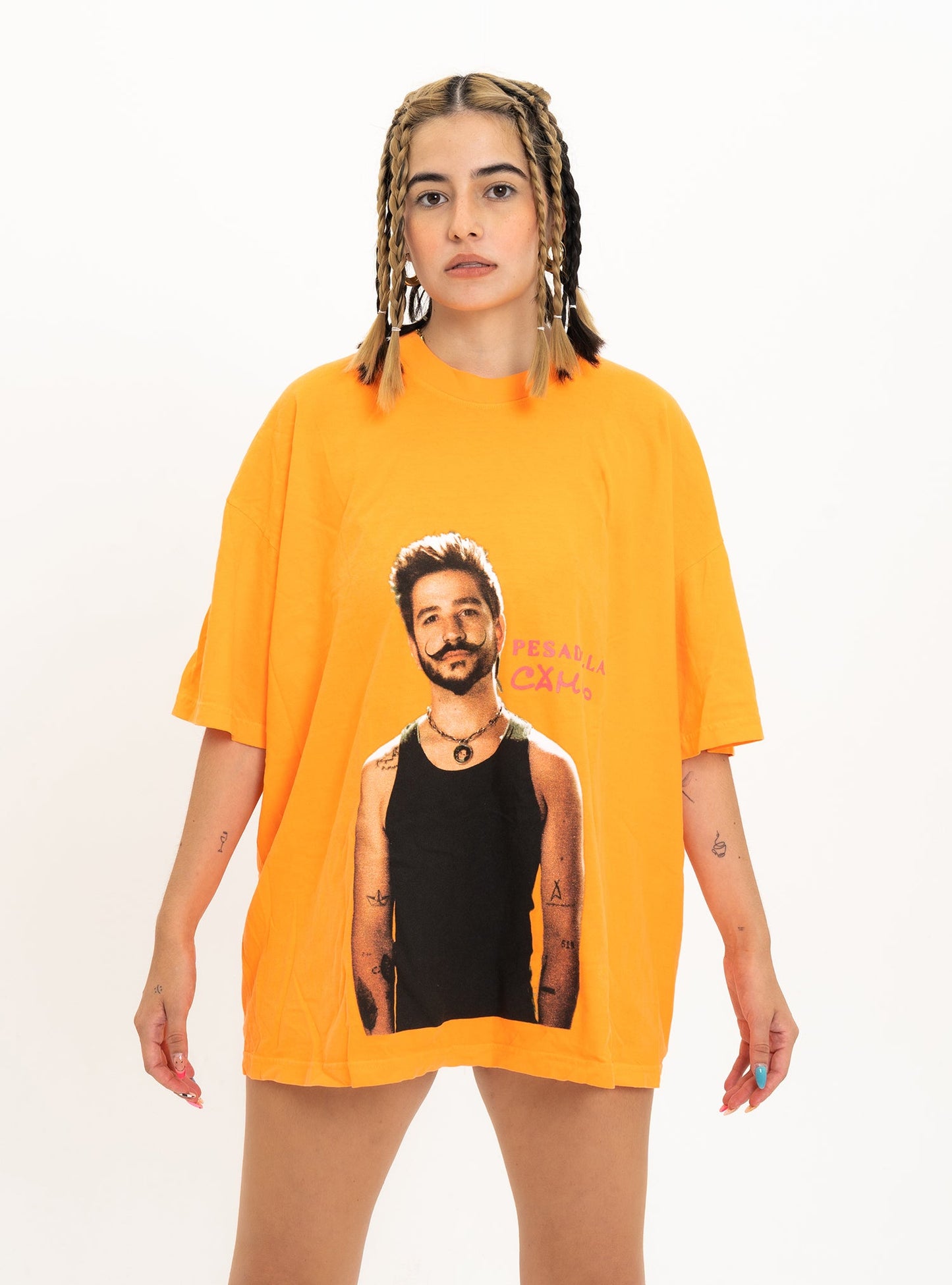 Camilo Pesadilla Tee