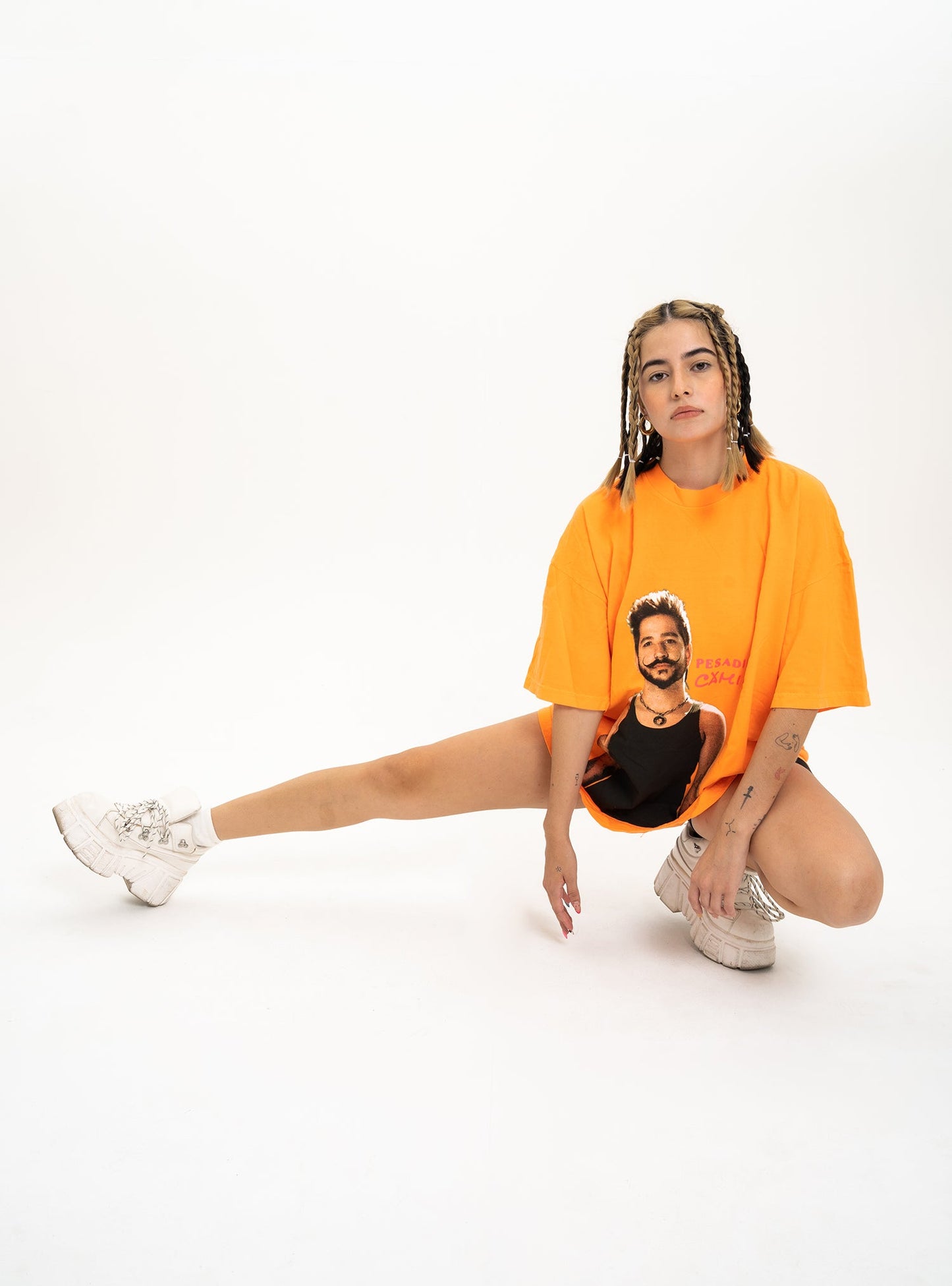 Camilo Pesadilla Tee