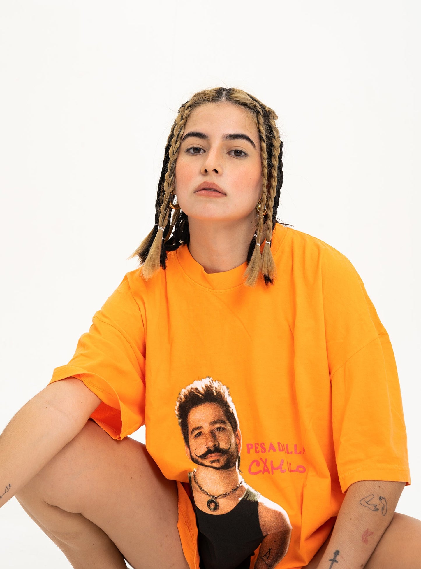 Camilo Pesadilla Tee