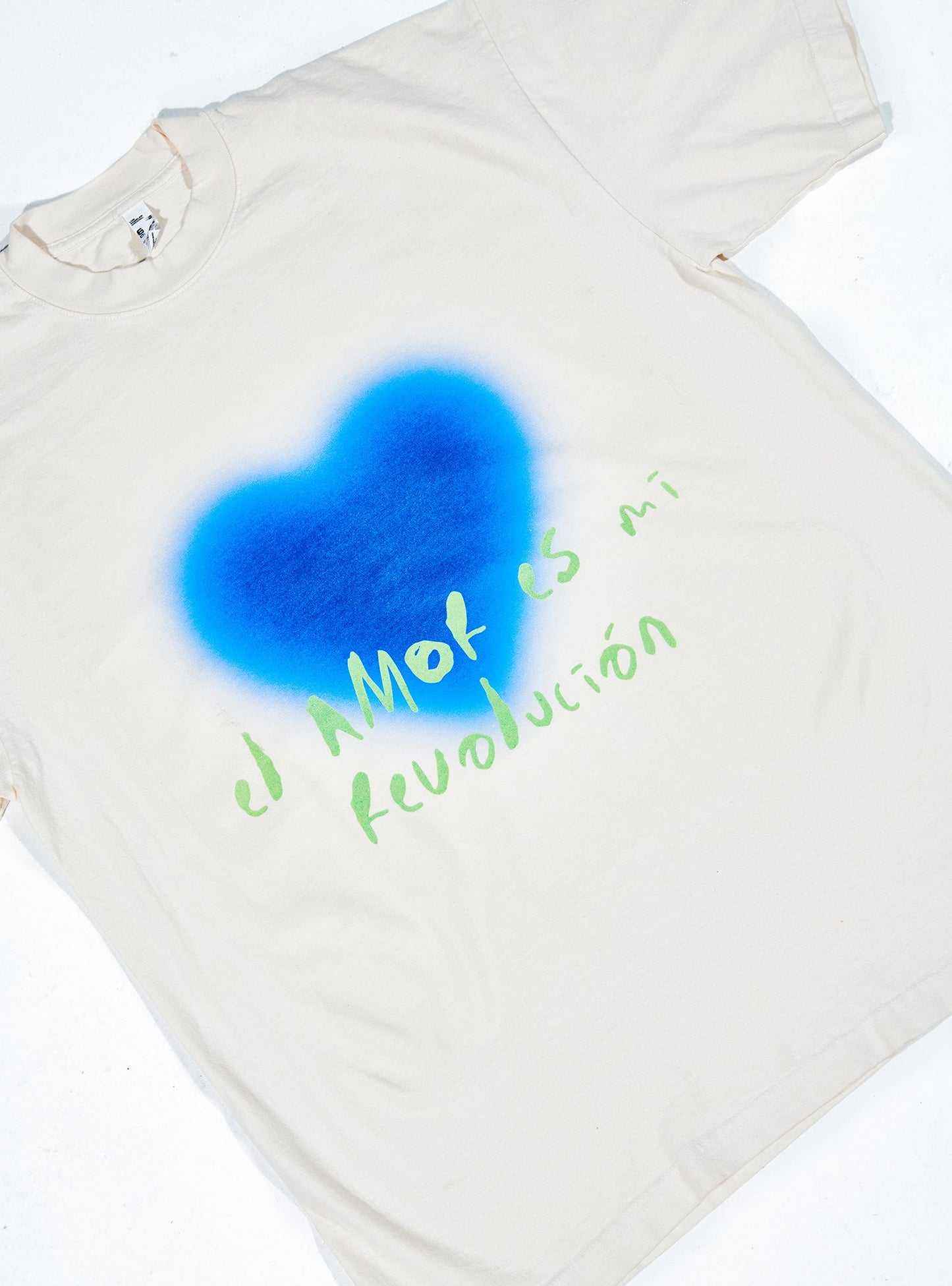 El Amor Tee