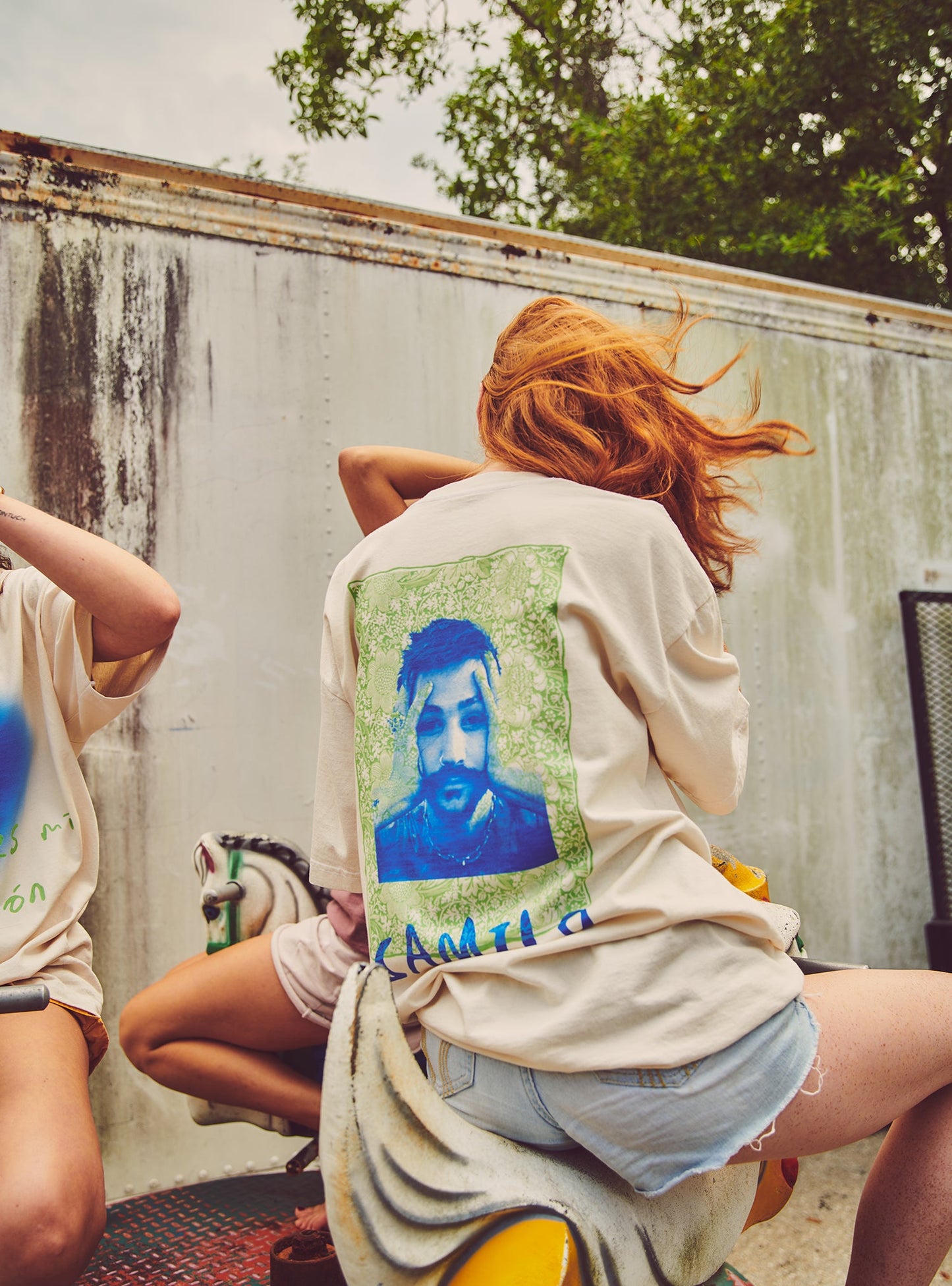 El Amor Tee